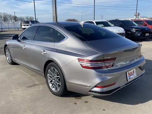 Used 2025 Genesis G80 2.5T image 3