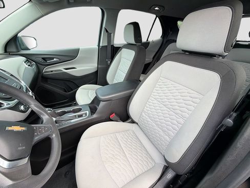 Used 2021 Chevrolet Equinox LT FWD image 12