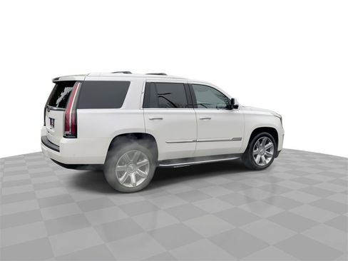 Used 2020 Cadillac Escalade Premium Luxury image 8