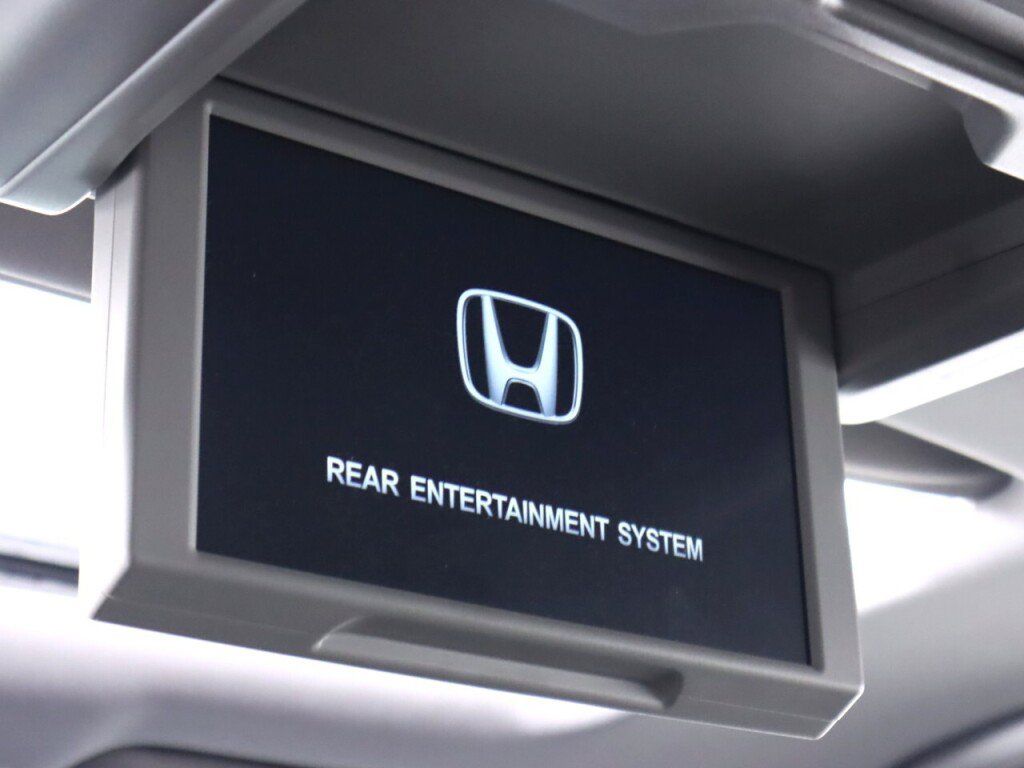 Used 2017 Honda Pilot Elite image 41