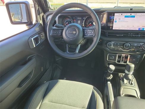 New 2026 Jeep Gladiator Sport image 8