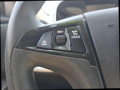 Used 2014 GMC Terrain SLE FWD image 22