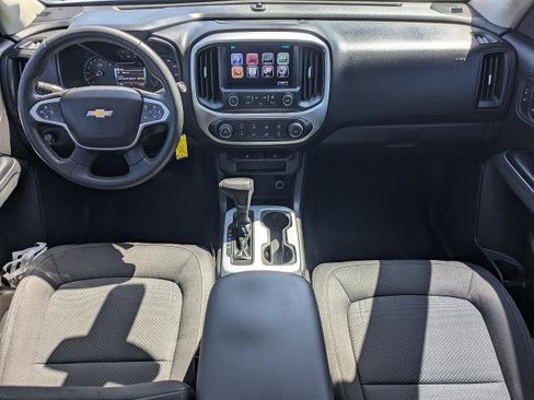 Used 2016 Chevrolet Colorado LT w/ LT Convenience Package RWD image 16