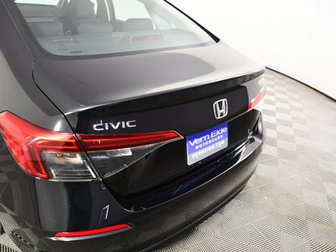 Certified 2023 Honda Civic EX image 15