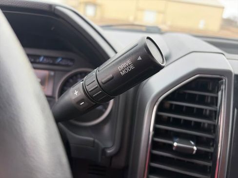 Used 2022 Ford F250 XLT image 31