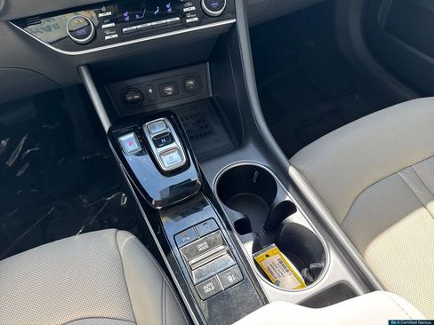 Certified 2023 Hyundai Sonata Limited FWD image 42