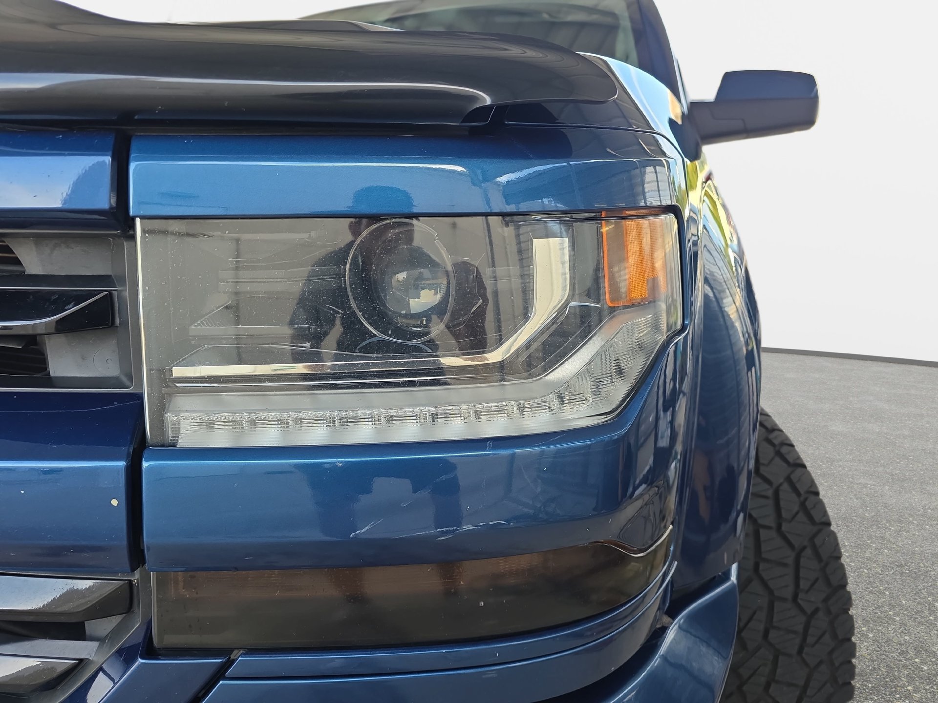 Used 2018 Chevrolet Silverado 1500 LT w/ All Star Edition AWD/4WD image 28