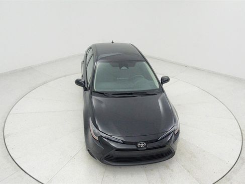 Used 2026 Toyota Corolla LE FWD image 20