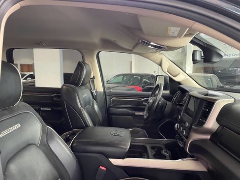 Used 2019 RAM 1500 Laramie image 30