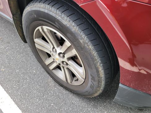 Used 2017 Chevrolet Traverse LT image 4