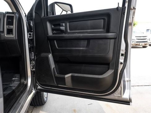 Used 2019 RAM 1500 Tradesman w/ Chrome Plus Package RWD image 36