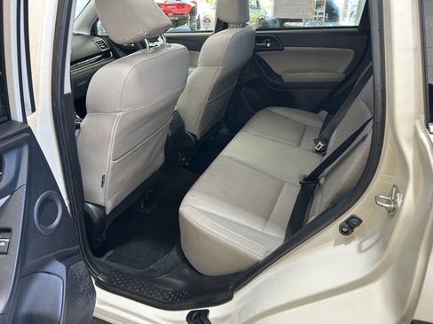 Used 2018 Subaru Forester 2.5i Limited image 2