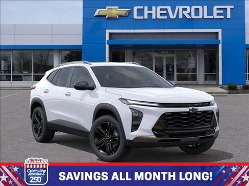 New 2026 Chevrolet Trax ACTIV w/ Sunroof Package FWD image 7