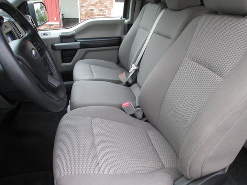 Used 2018 Ford F150 XLT w/ Equipment Group 301A Mid RWD image 4