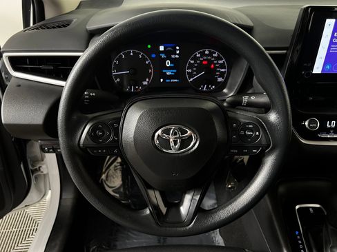 Certified 2025 Toyota Corolla LE FWD image 17