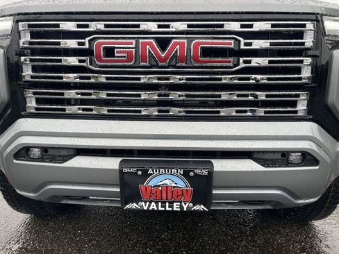 New 2026 GMC Canyon Denali image 32