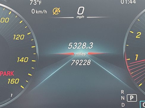 Used 2021 Mercedes-Benz GLC 300 4MATIC image 22