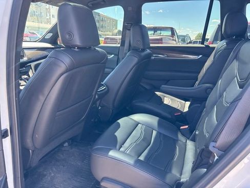 Used 2024 Cadillac XT6 Sport w/ Platinum Package AWD/4WD image 14