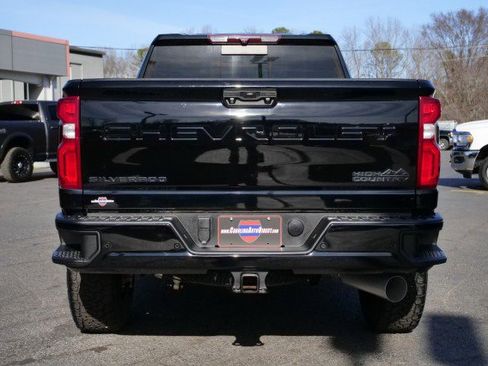 Used 2022 Chevrolet Silverado 2500 High Country w/ Z71 Off-Road Package image 23