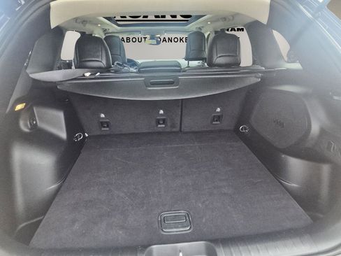 Used 2019 Jeep Cherokee Trailhawk image 28