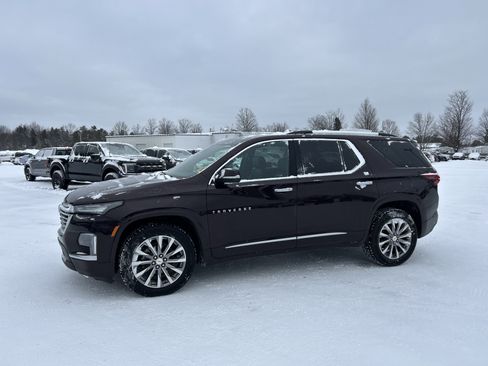 Used 2022 Chevrolet Traverse Premier w/ LPO, Floor Liner Package image 7