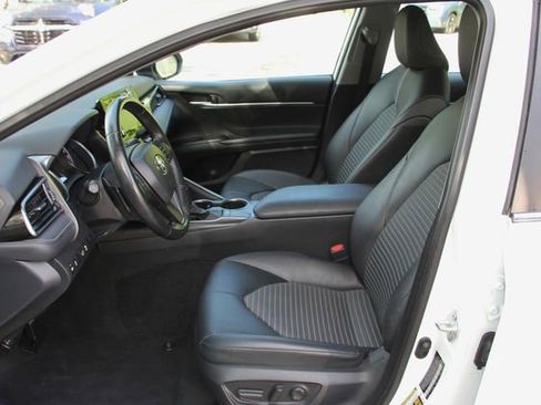 Used 2023 Toyota Camry SE image 15