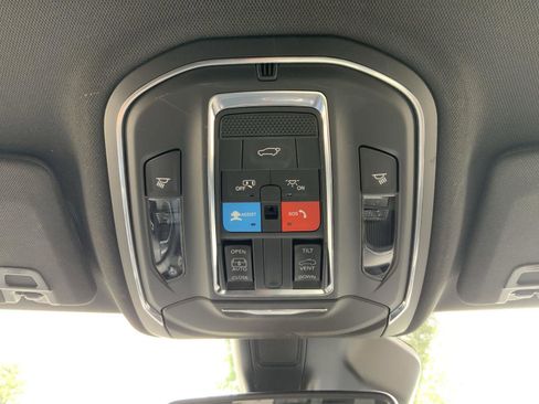 Used 2024 Jeep Grand Cherokee L Altitude AWD/4WD image 50