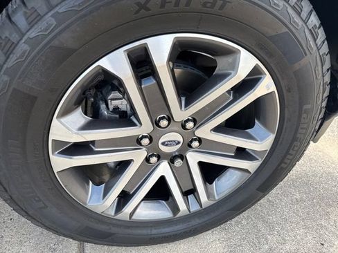 Used 2022 Ford F150 XL w/ STX Appearance Package AWD/4WD image 9