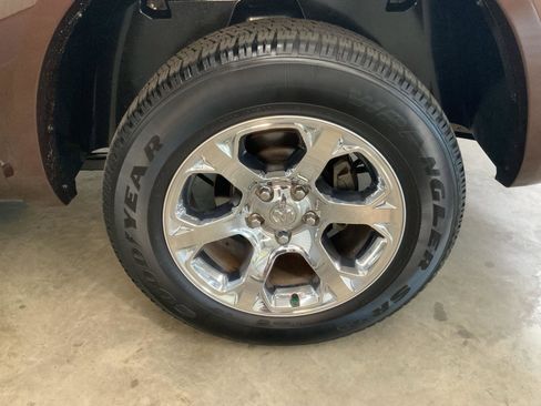 Used 2015 RAM 1500 Laramie w/ Convenience Group AWD/4WD image 50