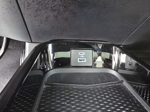 Used 2024 Ford Mustang Mach-E Premium AWD/4WD image 17