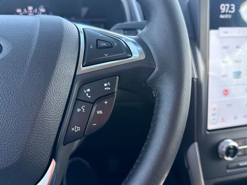 Used 2024 Ford Edge SEL w/ Convenience Package image 33