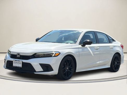 Used 2024 Honda Civic Sport image 2