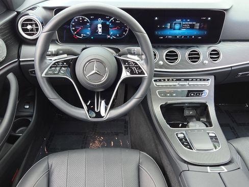 Certified 2022 Mercedes-Benz E 350 Sedan image 12
