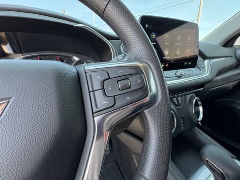 Used 2023 Chevrolet Blazer LT image 22