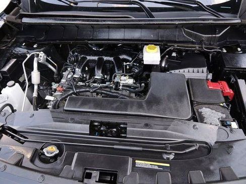 Used 2025 Nissan Pathfinder Platinum AWD/4WD image 30