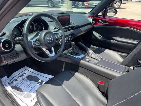 Used 2022 MAZDA MX-5 Miata Grand Touring RWD image 8