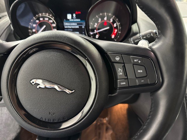 Used 2020 Jaguar F-TYPE R-Dynamic AWD/4WD image 57
