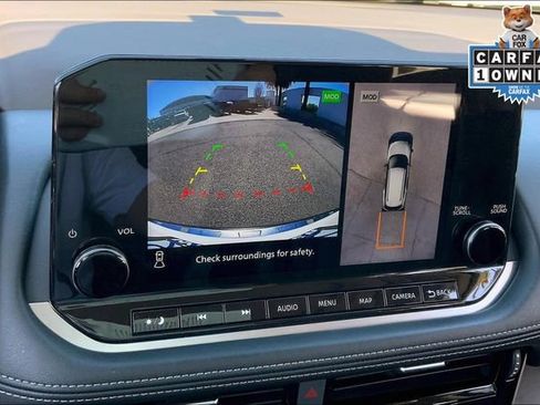 Used 2023 Nissan Rogue Platinum image 21