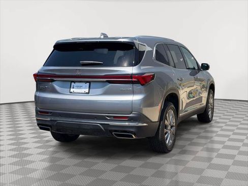 Used 2026 Buick Enclave Preferred w/ Power Package AWD/4WD image 7