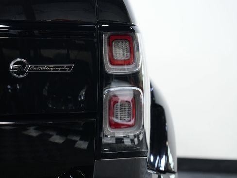 Used 2016 Land Rover Range Rover LWB SV Autobiography image 17