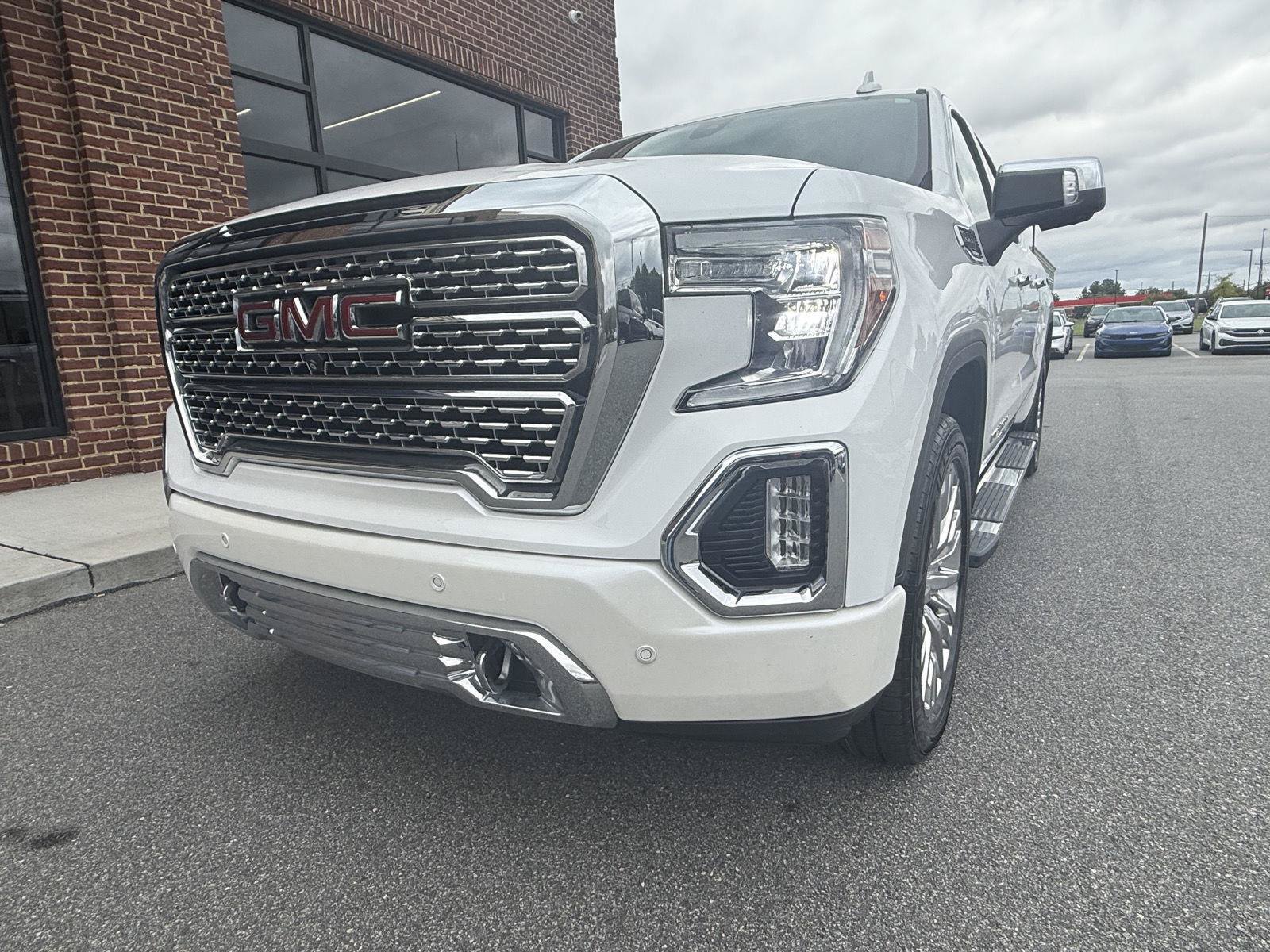 Used 2019 GMC Sierra 1500 Denali w/ Denali Ultimate Package AWD/4WD image 31
