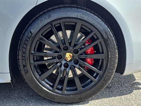 Used 2020 Porsche Panamera GTS image 35