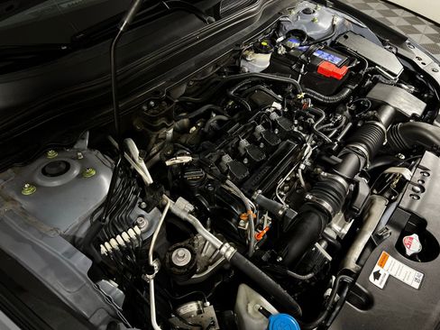 Used 2022 Honda Accord Sport Special Edition image 10