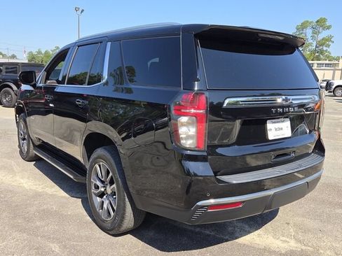 Used 2023 Chevrolet Tahoe LT w/ Luxury Package AWD/4WD image 12