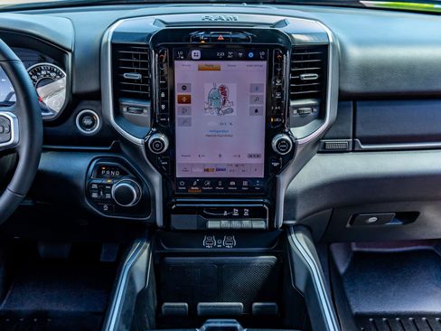 Used 2025 RAM 1500 Big Horn image 23
