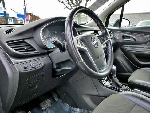 Used 2019 Buick Encore Sport Touring image 22