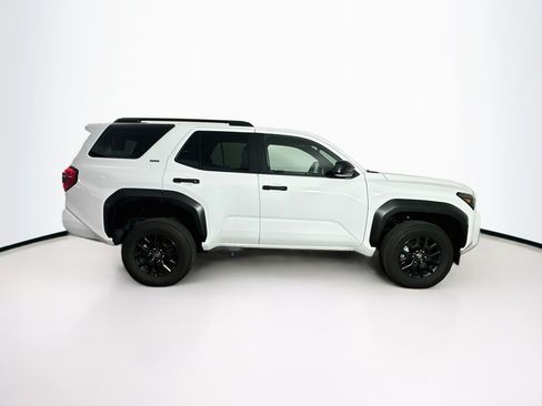 Used 2026 Toyota 4Runner SR5 AWD/4WD image 10