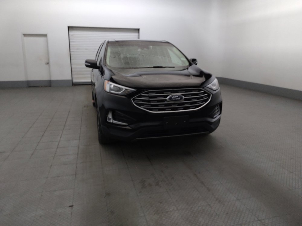 Used 2020 Ford Edge Titanium AWD/4WD image 14