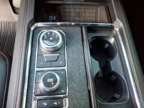 Used 2024 Ford Expedition Max Limited AWD/4WD image 29
