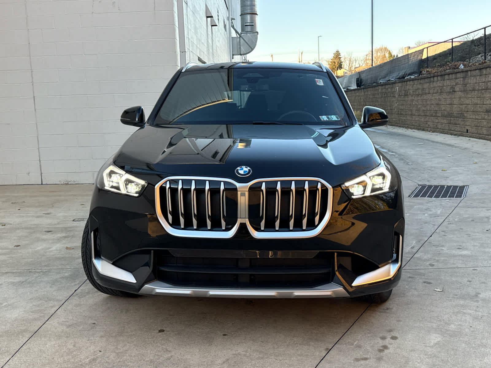 Used 2026 BMW X1 xDrive28i w/ Convenience Package AWD/4WD image 2